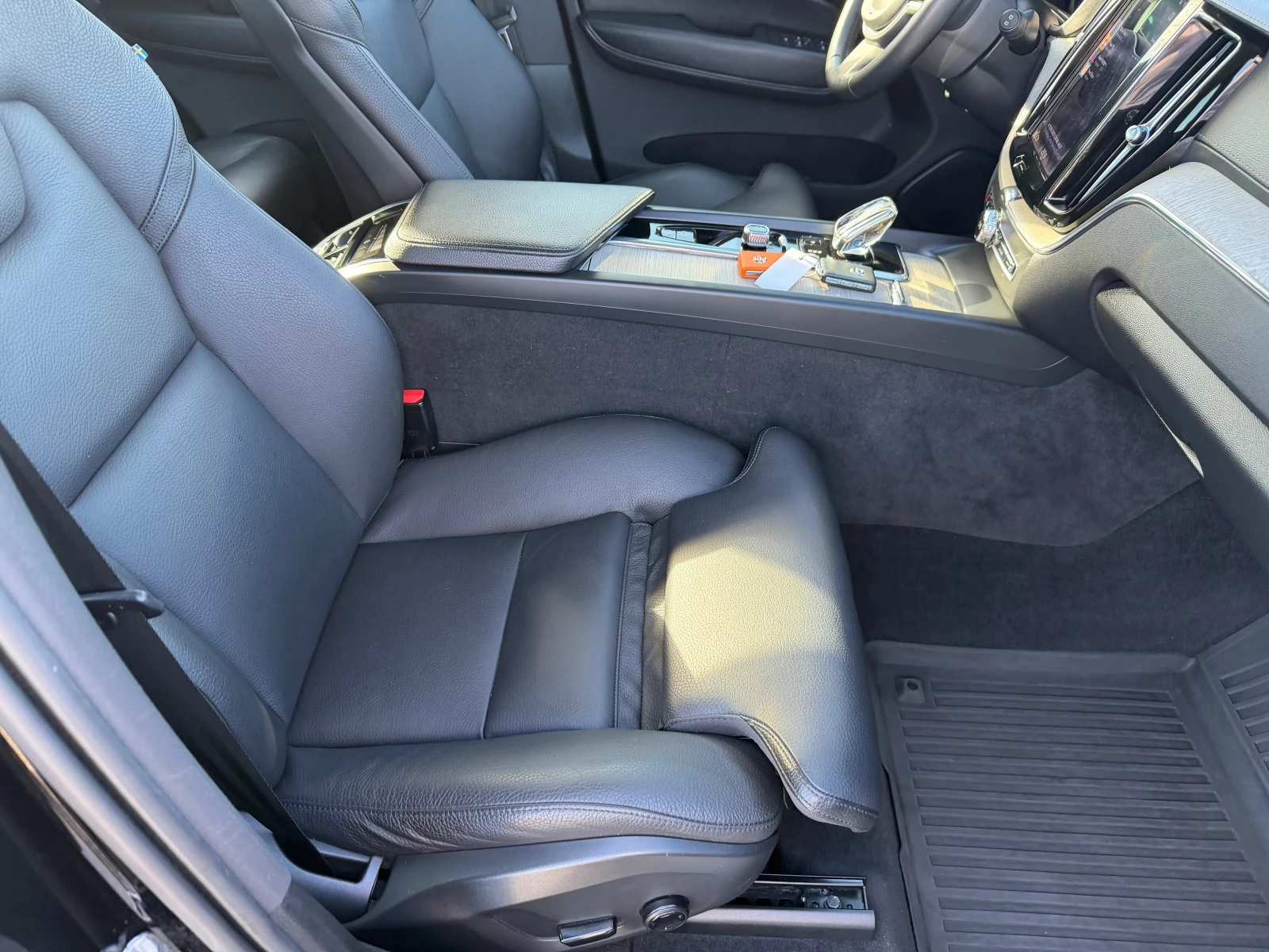 Volvo XC60 B4 AWD INSCRIPTION | Mobile.bg — изображение 12