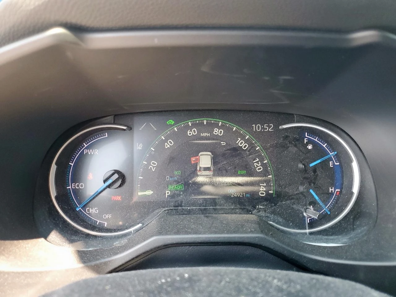 Toyota Rav4 XLE, снимка 10 - Автомобили и джипове - 53900324