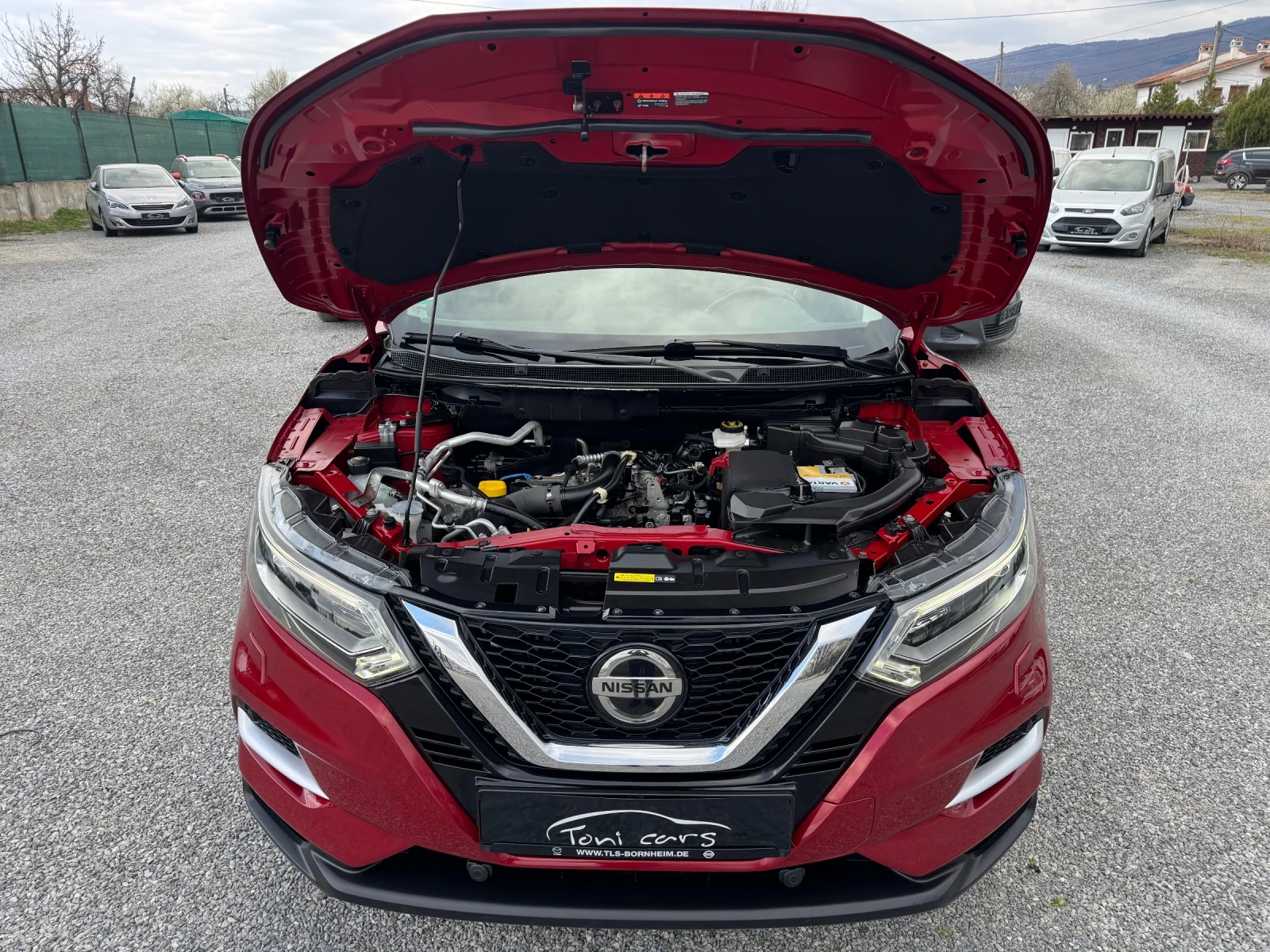 Nissan Qashqai 1.2DIG-T AUTOMATIC! NAVI!! PANO! CAMERA!! FULL LED | Mobile.bg � ����������� 17