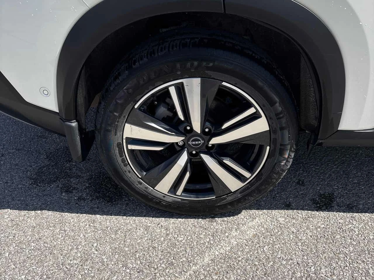 Nissan Rogue * Platinum * BOSE * PANO * CARPLAY , снимка 7 - Автомобили и джипове - 54486249