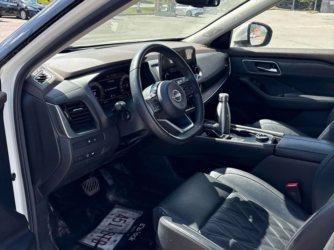 Nissan Rogue * Platinum * BOSE * PANO * CARPLAY , снимка 5 - Автомобили и джипове - 54486249
