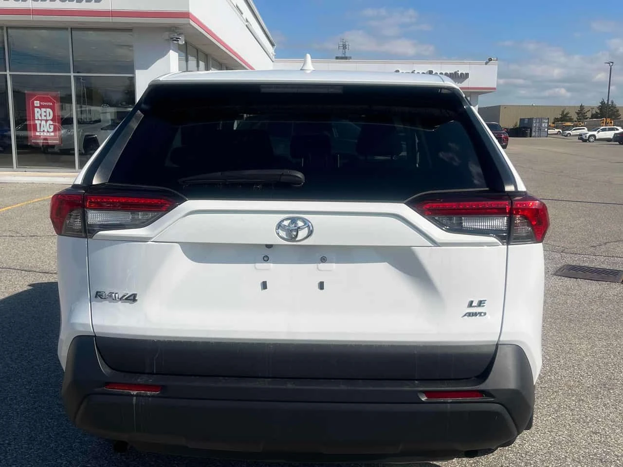 Toyota Rav4 * LE * CARFAX * ЦЕНА ДО БГ, снимка 4 - Автомобили и джипове - 54520652