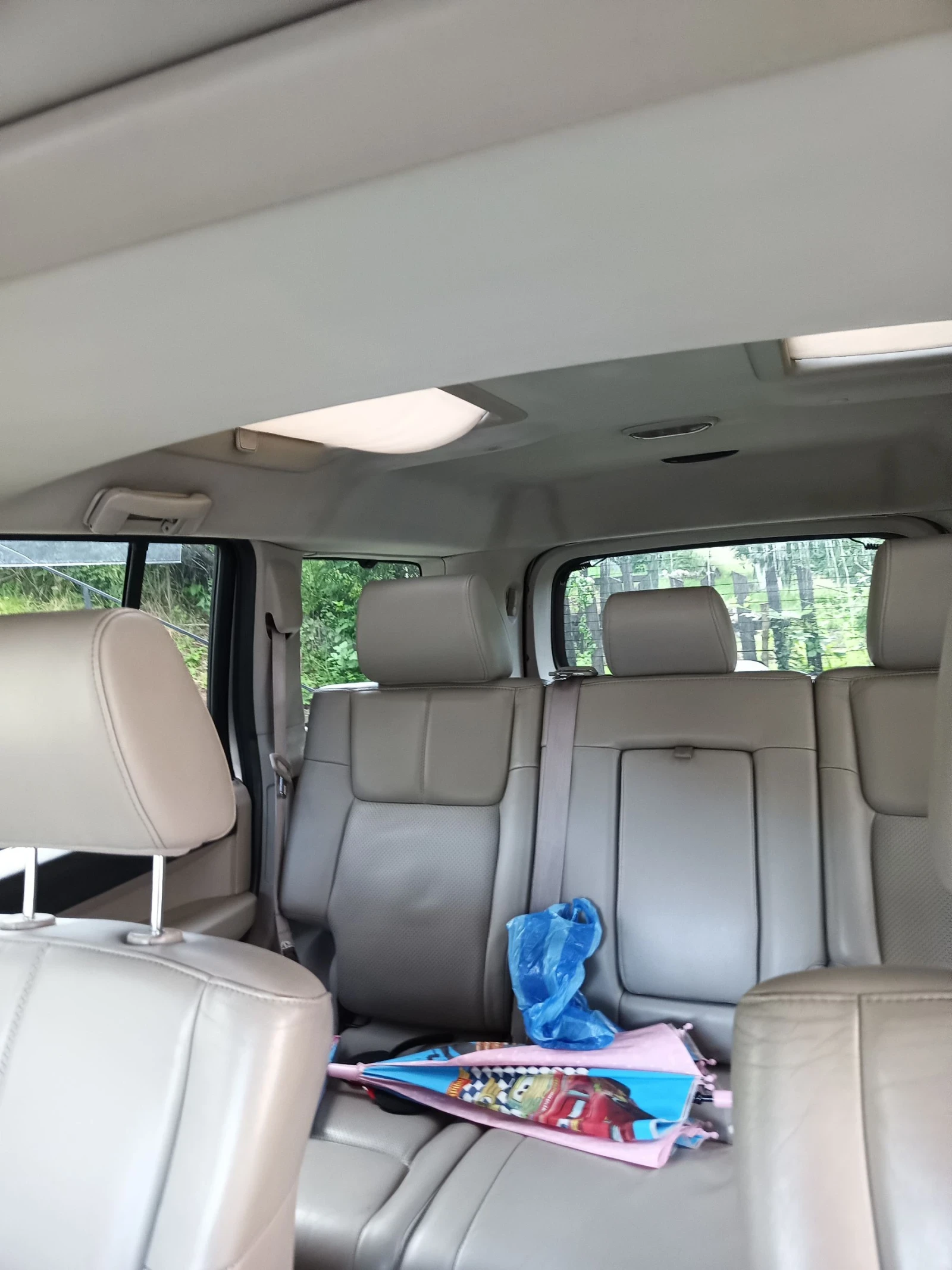 Jeep Commander, снимка 7 - Автомобили и джипове - 54813511