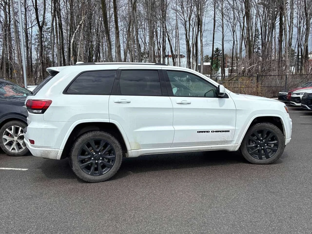 Jeep Grand cherokee * Altitude * CARFAX * ЦЕНА ДО БГ, снимка 4 - Автомобили и джипове - 54584131