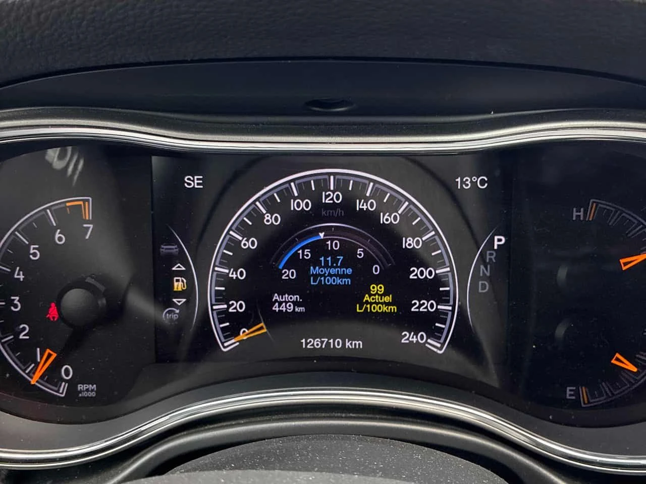 Jeep Grand cherokee * Altitude * CARFAX * ЦЕНА ДО БГ, снимка 8 - Автомобили и джипове - 54584131