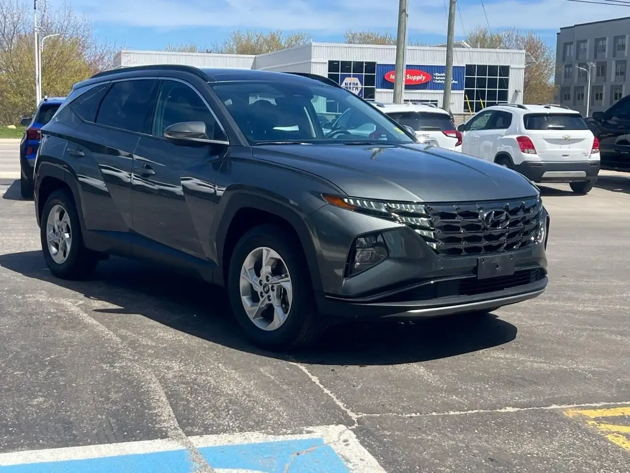 Hyundai Tucson, снимка 3 - Автомобили и джипове - 54651349