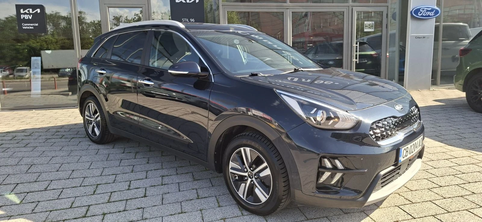 Kia Niro, снимка 2 - Автомобили и джипове - 54753301