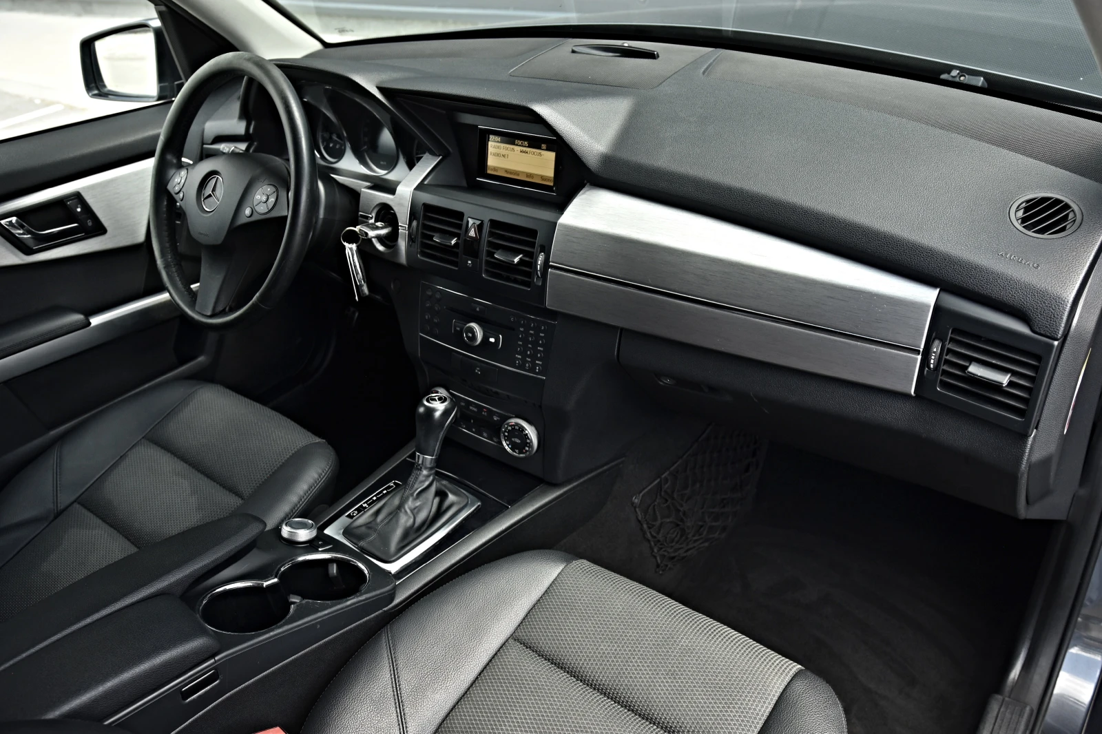 Mercedes-Benz GLK AMG-LINE* 4-MATIC* 7G* , снимка 10 - Автомобили и джипове - 54969815