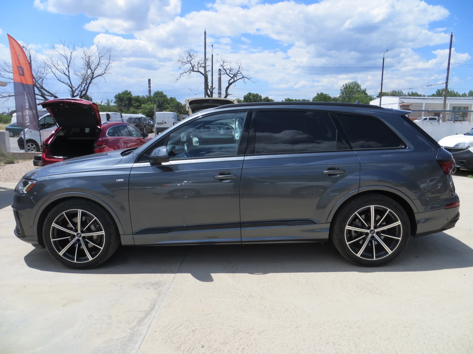 Audi Q7 55TFSI-S-LINE-FULL!!КАТО НОВА, снимка 7 - Автомобили и джипове - 55234005