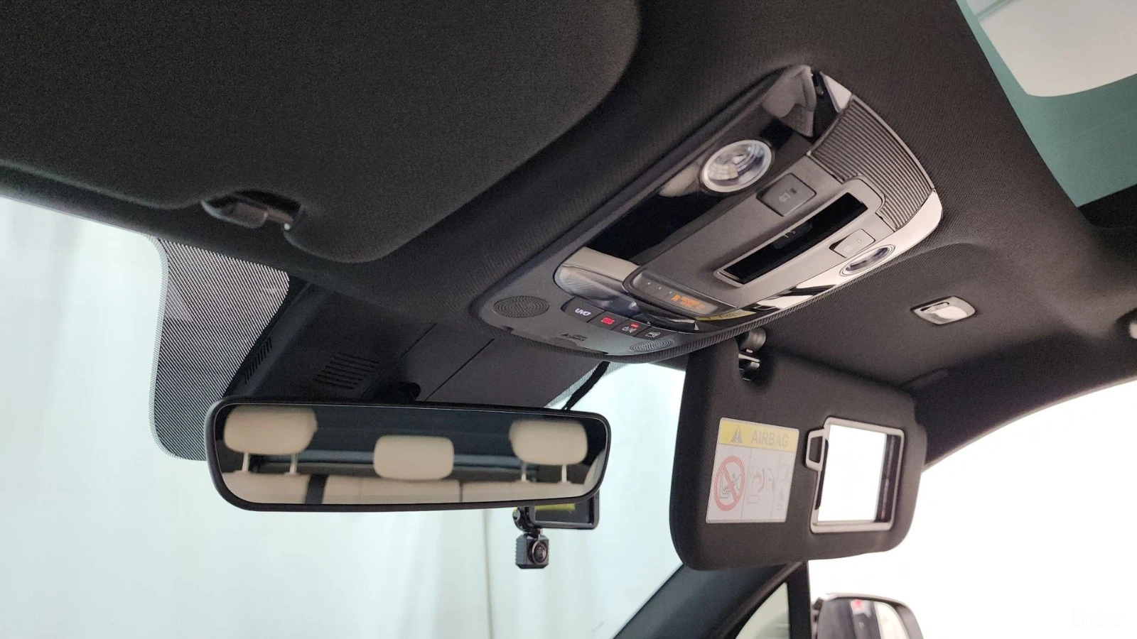 Kia Sorento GRAVITY* HYBRID* 4x4* 360* DISTRO* LANE* ОБДУХ, снимка 12 - Автомобили и джипове - 55442299