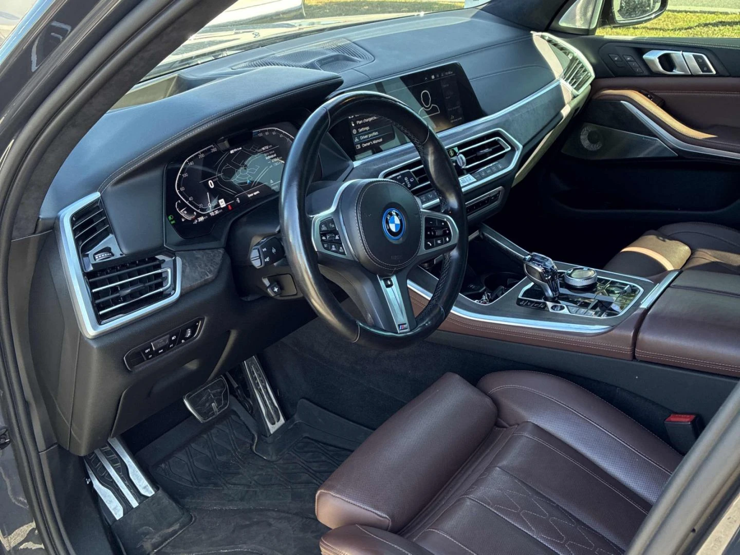 BMW X5 M-Pack* Bowers* Distr* Lazer* Вакуум* Въздух* Обду, снимка 7 - Автомобили и джипове - 55892599