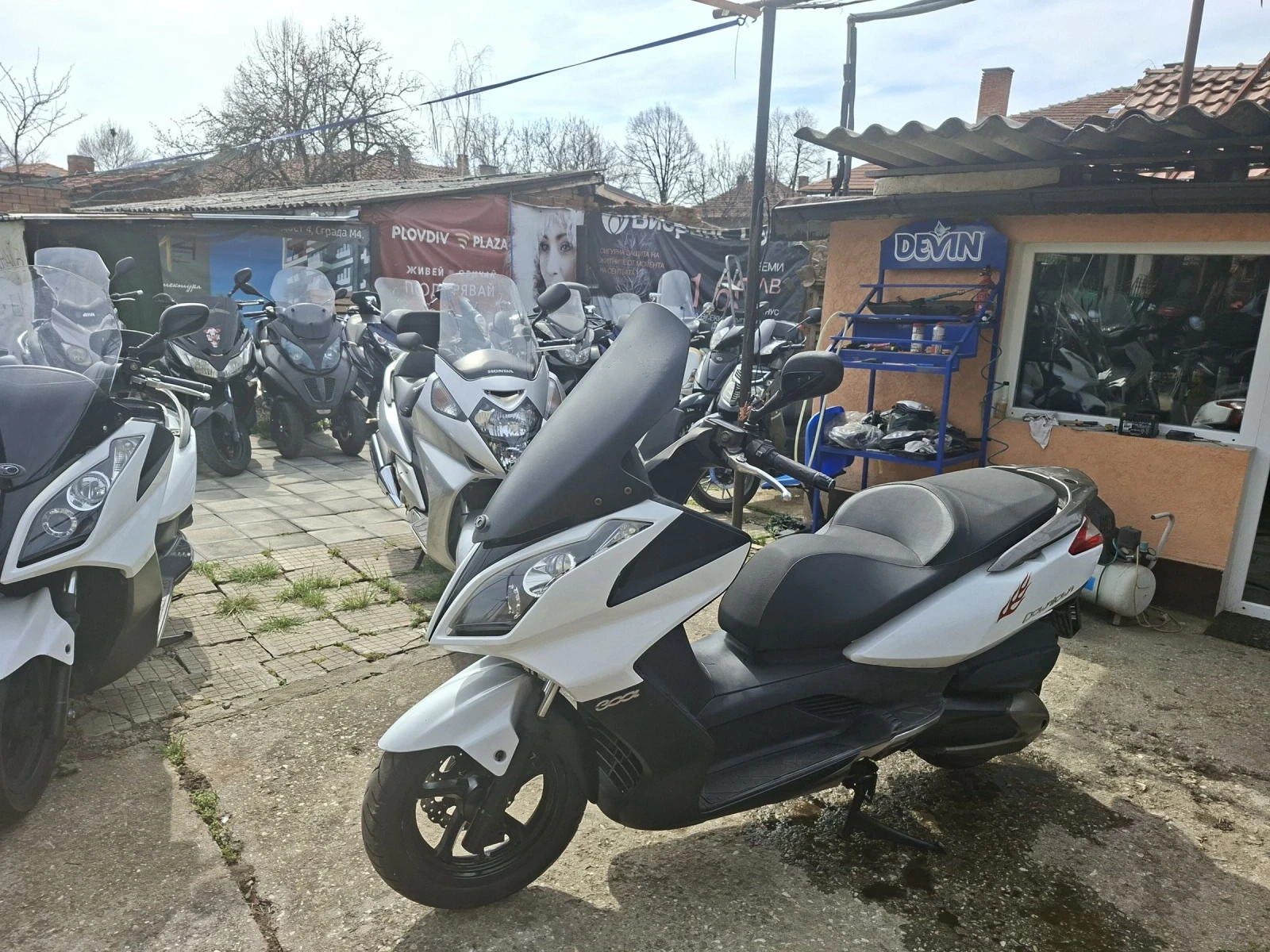 Kymco Downtown 300ie ABS  Оферта с цел бърза продажба!, снимка 4 - Мотоциклети и мототехника - 53984718