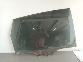 Стъкло задно дясно хонда црв 2.2.д 