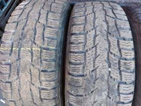 Гуми Зимни 215/65R15, снимка 2