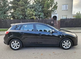 Mazda 3 1.6i 67000км, снимка 3