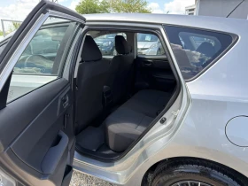 Toyota Auris 1.6i Swiss, снимка 15