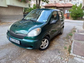     Toyota Yaris verso 3999 .