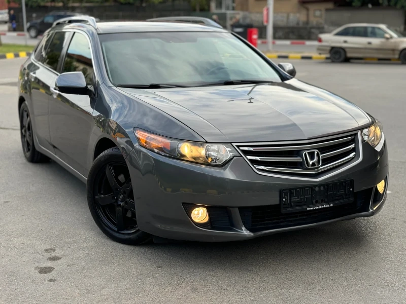 Honda Accord 2.0i Автоматик* Подгрев* Euro 4, снимка 2 - Автомобили и джипове - 47454486