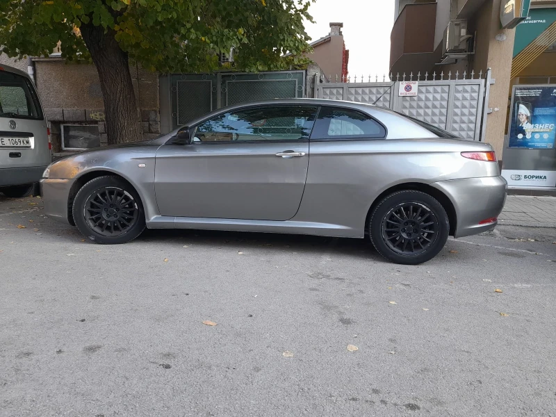 Alfa Romeo Gt, снимка 4 - Автомобили и джипове - 47740951