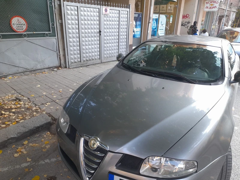 Alfa Romeo Gt, снимка 1 - Автомобили и джипове - 47740951