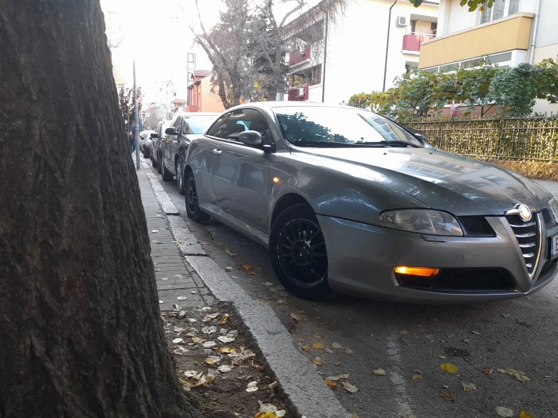 Alfa Romeo Gt, снимка 2 - Автомобили и джипове - 47740951