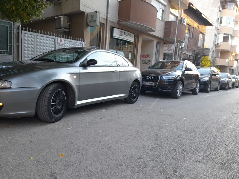 Alfa Romeo Gt, снимка 16 - Автомобили и джипове - 47740951