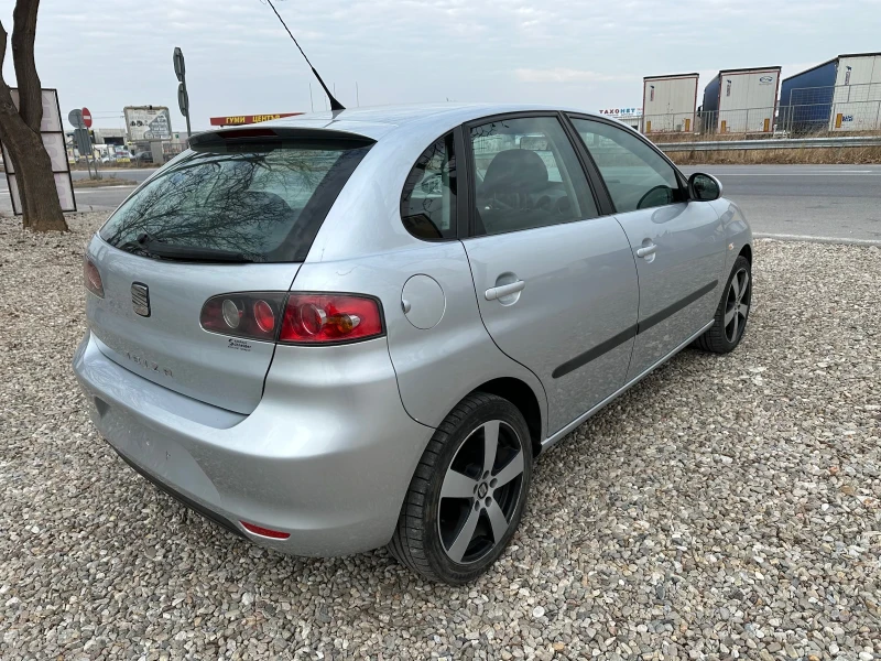 Seat Ibiza 1.4 i, снимка 4 - Автомобили и джипове - 48141126