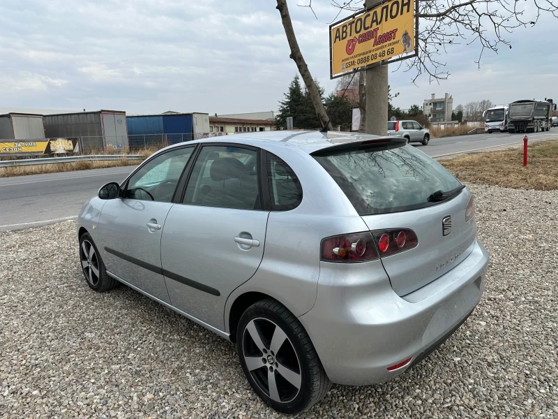 Seat Ibiza 1.4 i, снимка 3 - Автомобили и джипове - 48141126