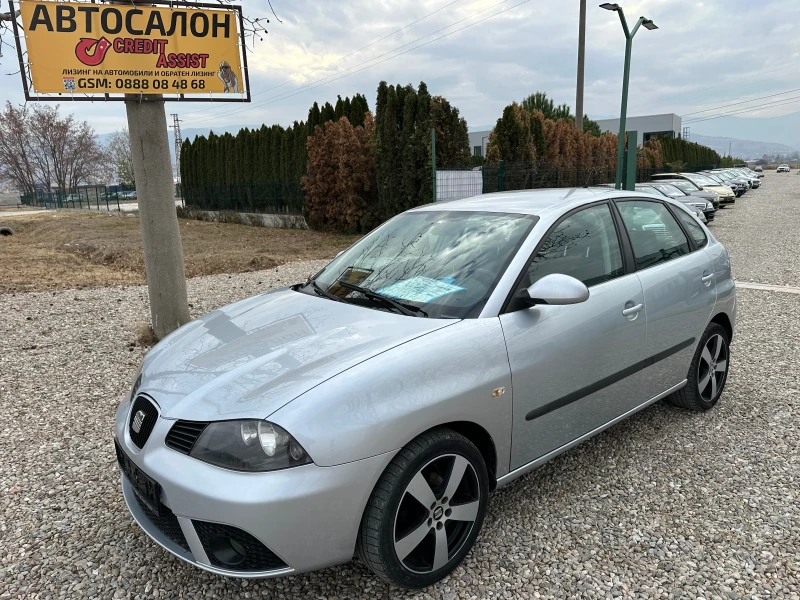 Seat Ibiza 1.4 i, снимка 1 - Автомобили и джипове - 48141126