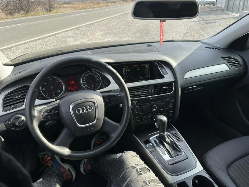 Audi A4 2.0TDI DSG, снимка 13 - Автомобили и джипове - 48141457