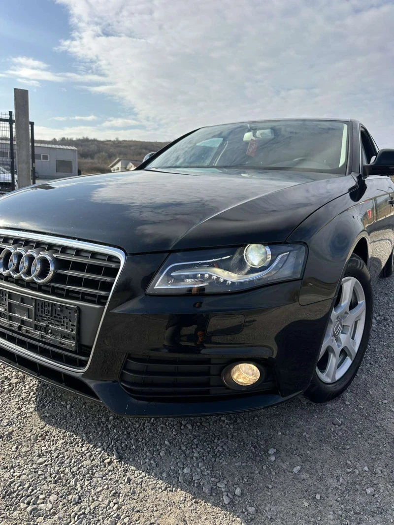 Audi A4 2.0TDI DSG, снимка 2 - Автомобили и джипове - 48141457