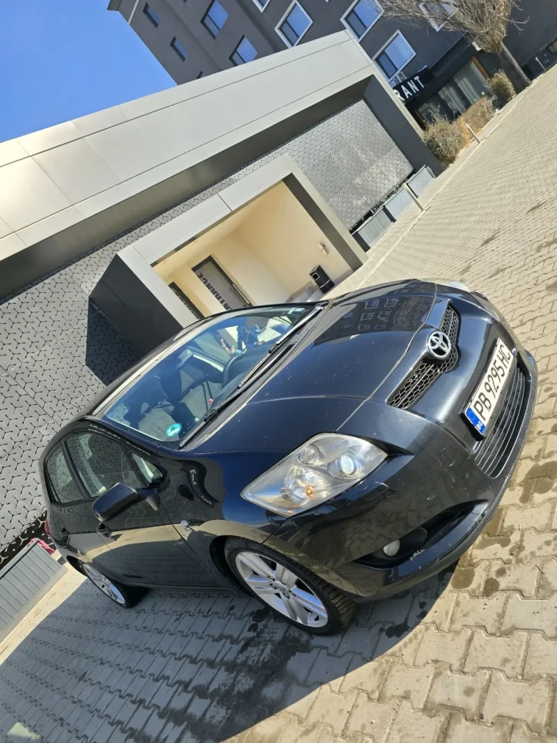 Toyota Auris, снимка 1 - Автомобили и джипове - 49176287