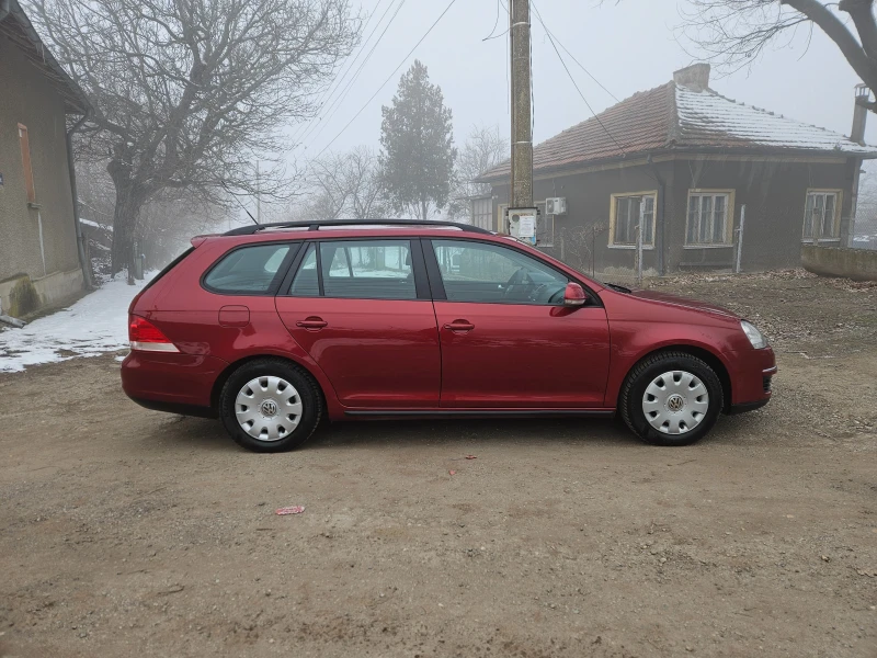 VW Golf 1.9 TDI, снимка 3 - Автомобили и джипове - 49204414