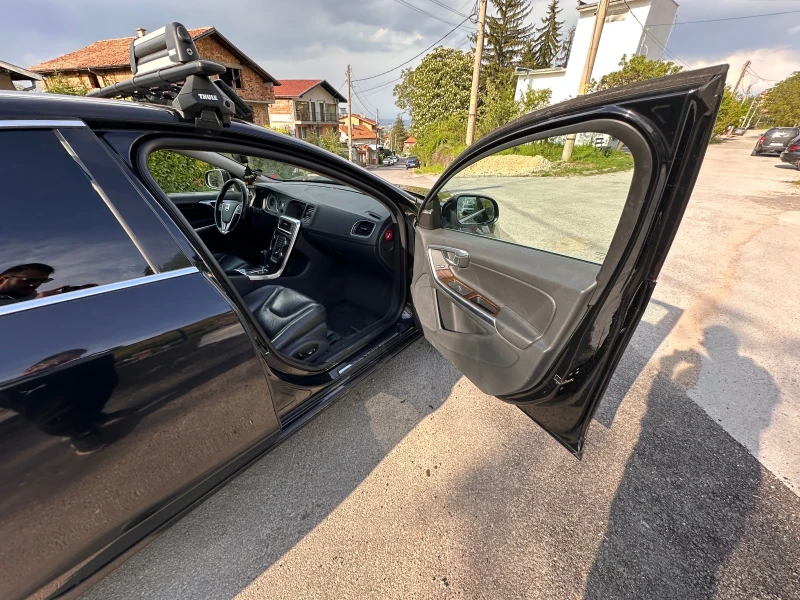 Volvo S60, снимка 13 - Автомобили и джипове - 51726506