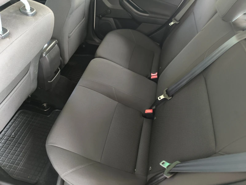 Ford Focus 1, 5 -105k.c.6скор. ЕВРО 6, НАВИ, ПЕРФЕКТЕН-5%!, снимка 13 - Автомобили и джипове - 51300936