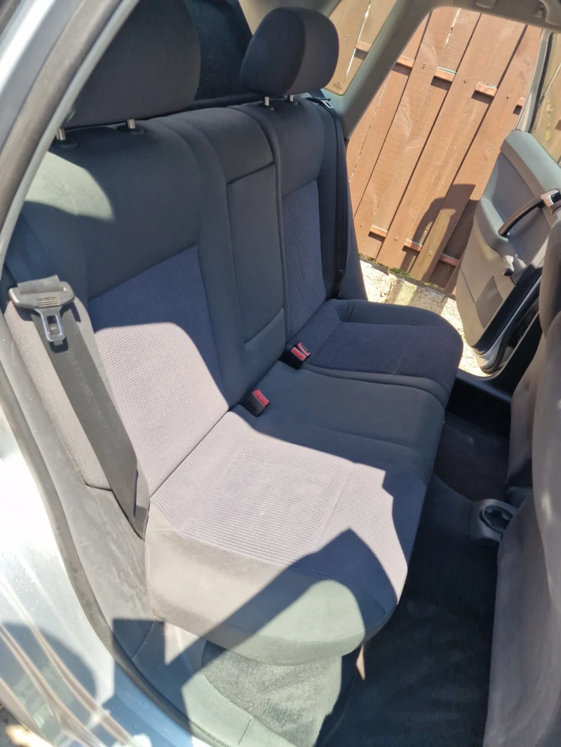 VW Polo 1.4, снимка 11 - Автомобили и джипове - 52273916