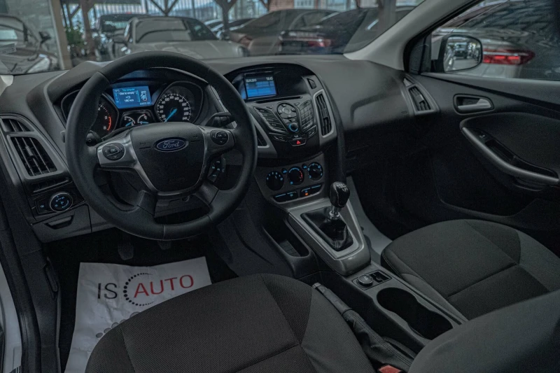 Ford Focus 1.6TDCI/Trend/Ford SD/Isofix/EBD/ASR/, снимка 8 - Автомобили и джипове - 52159985