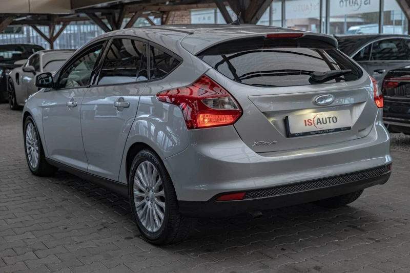 Ford Focus 1.6TDCI/Trend/Ford SD/Isofix/EBD/ASR/, снимка 6 - Автомобили и джипове - 52159985