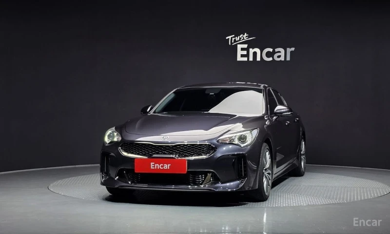 Kia Stinger, снимка 3 - Автомобили и джипове - 52648735