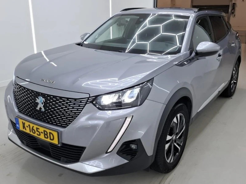 Peugeot 2008 LED, НАВИ, БЕЗКЛЮЧОВО, СЕРВИЗНА ИСТОРИЯ