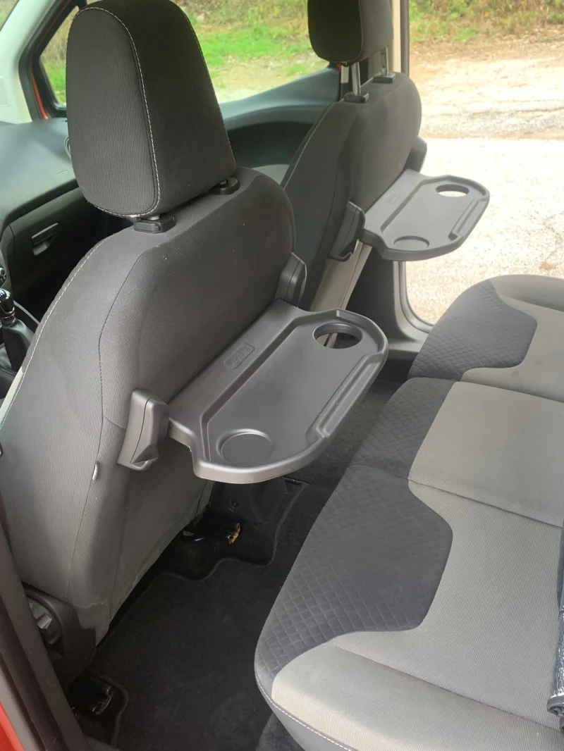 Ford Tourneo Connect Tourneo, снимка 12 - Автомобили и джипове - 52726096