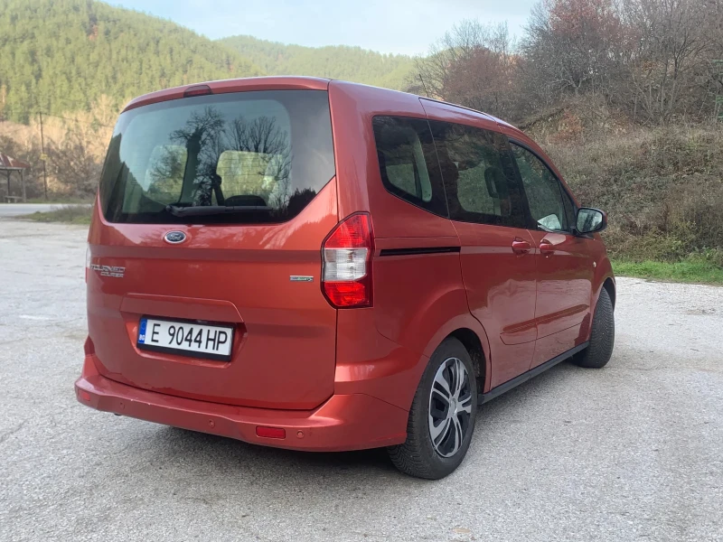 Ford Tourneo Connect Tourneo, снимка 2 - Автомобили и джипове - 52726096