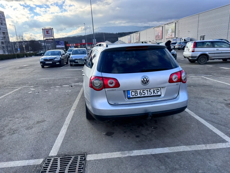 VW Passat, снимка 4 - Автомобили и джипове - 52919200