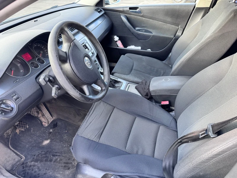 VW Passat, снимка 7 - Автомобили и джипове - 52919200