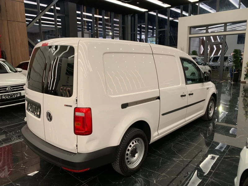 VW Caddy MAXI 4MOTION, снимка 5 - Автомобили и джипове - 53439365