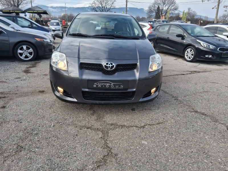 Toyota Auris 1.6 VVT-I като нова 