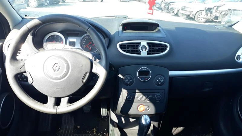 Renault Clio 1.5dci/85hp - изображение 5