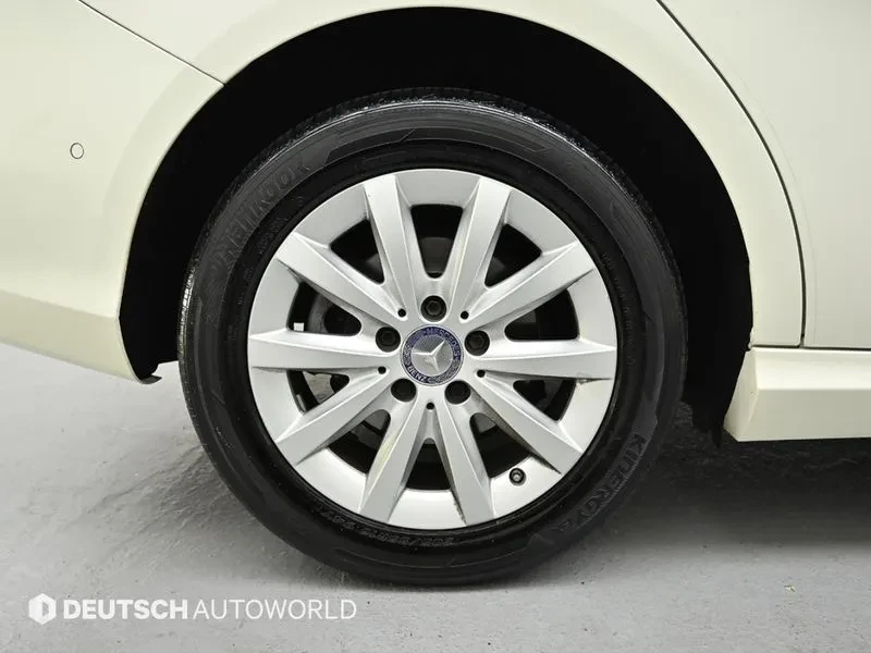 Mercedes-Benz B 200 2.0, снимка 5 - Автомобили и джипове - 54278410