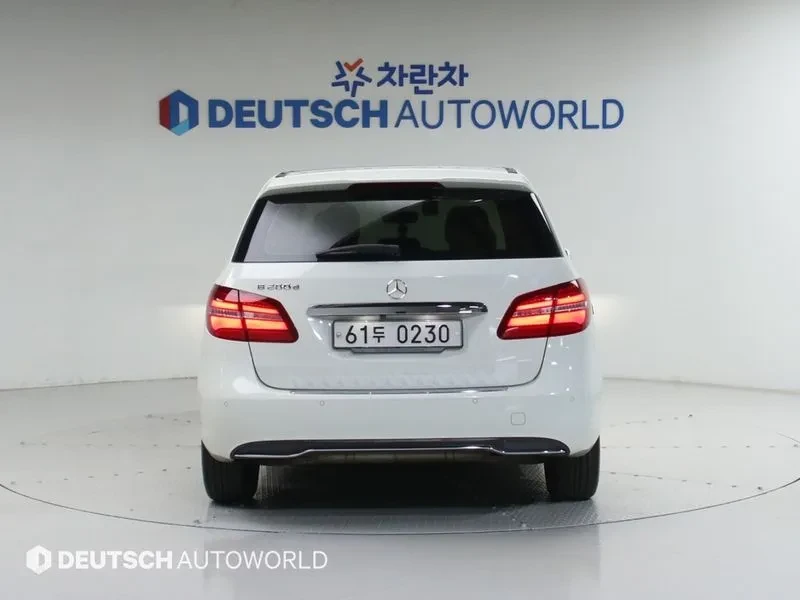 Mercedes-Benz B 200 2.0, снимка 4 - Автомобили и джипове - 54278410