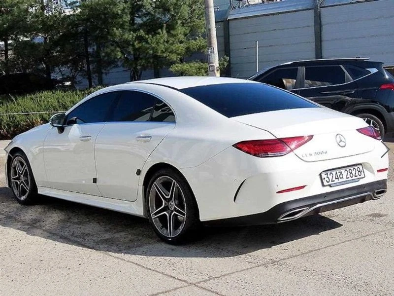 Mercedes-Benz CLS CLS300d AMG Line| 245к.с.| ВКЛ.ТЕХНОТЕСТ, снимка 3 - Автомобили и джипове - 55313041